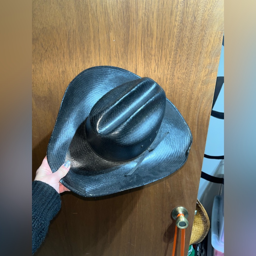 COWBOY HAT